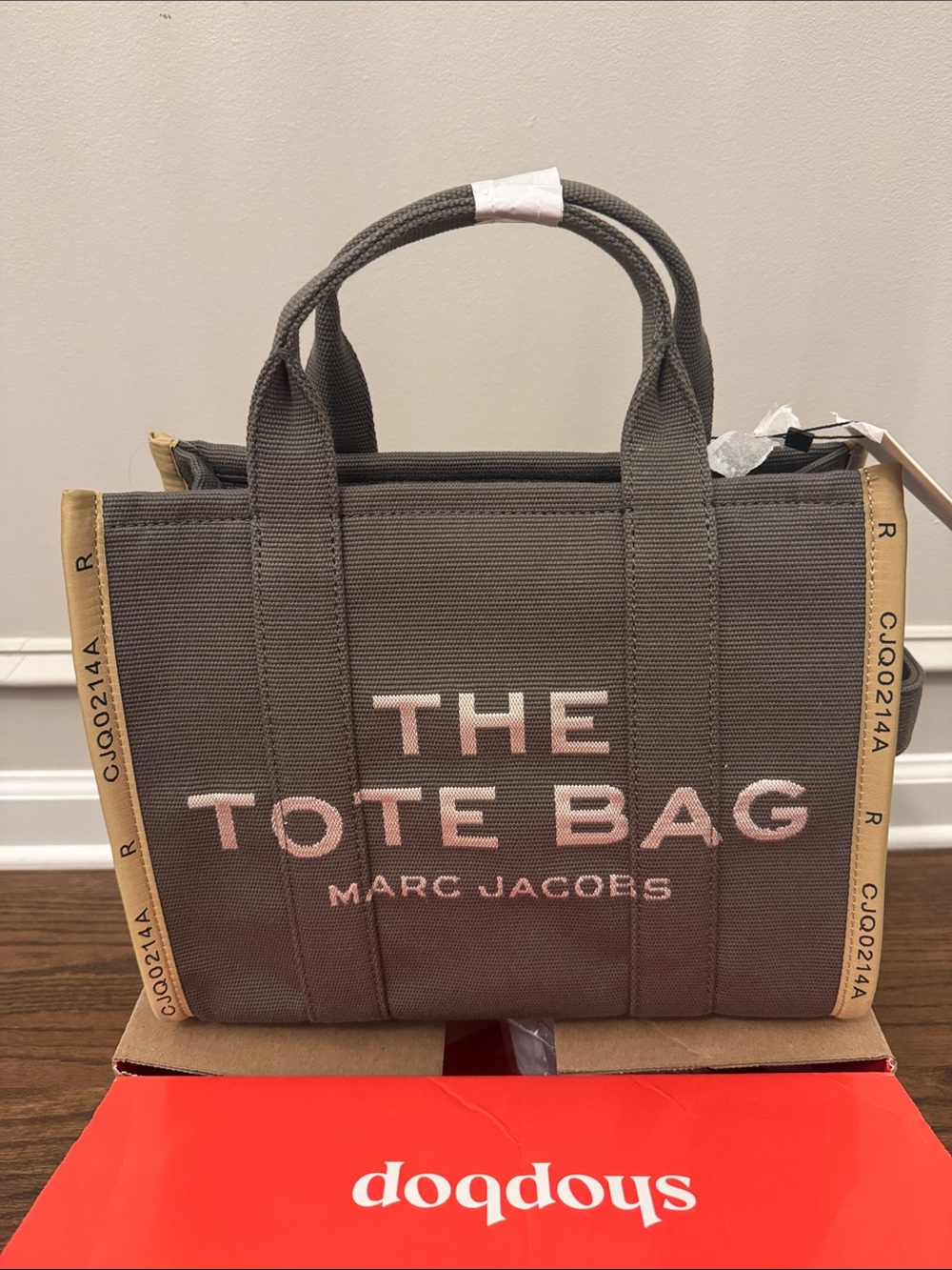 Marc Jacobs The Tote Bag Canvas Tote